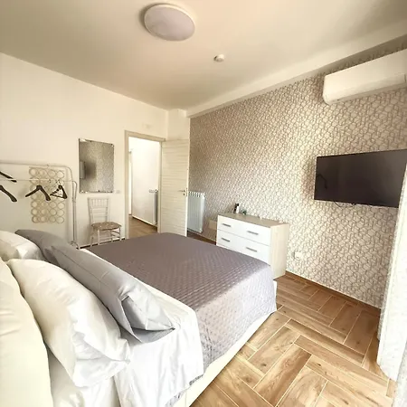 Betti House Apartment